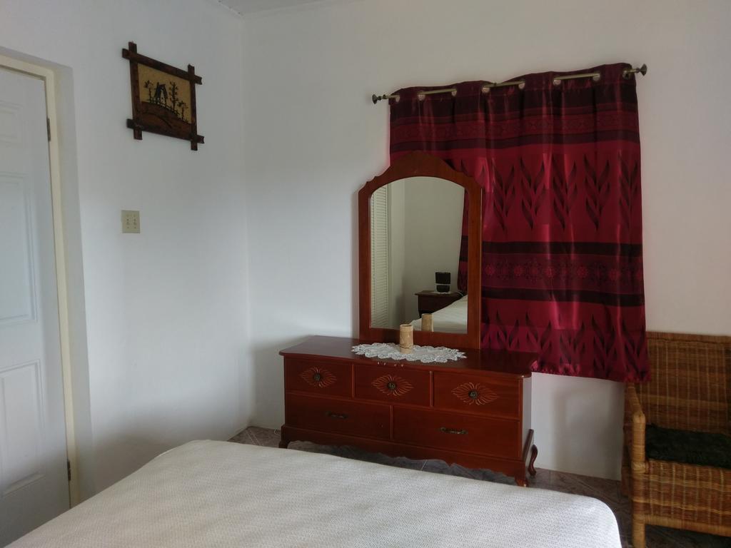 Polish Princess Guest House Port Antonio Kültér fotó