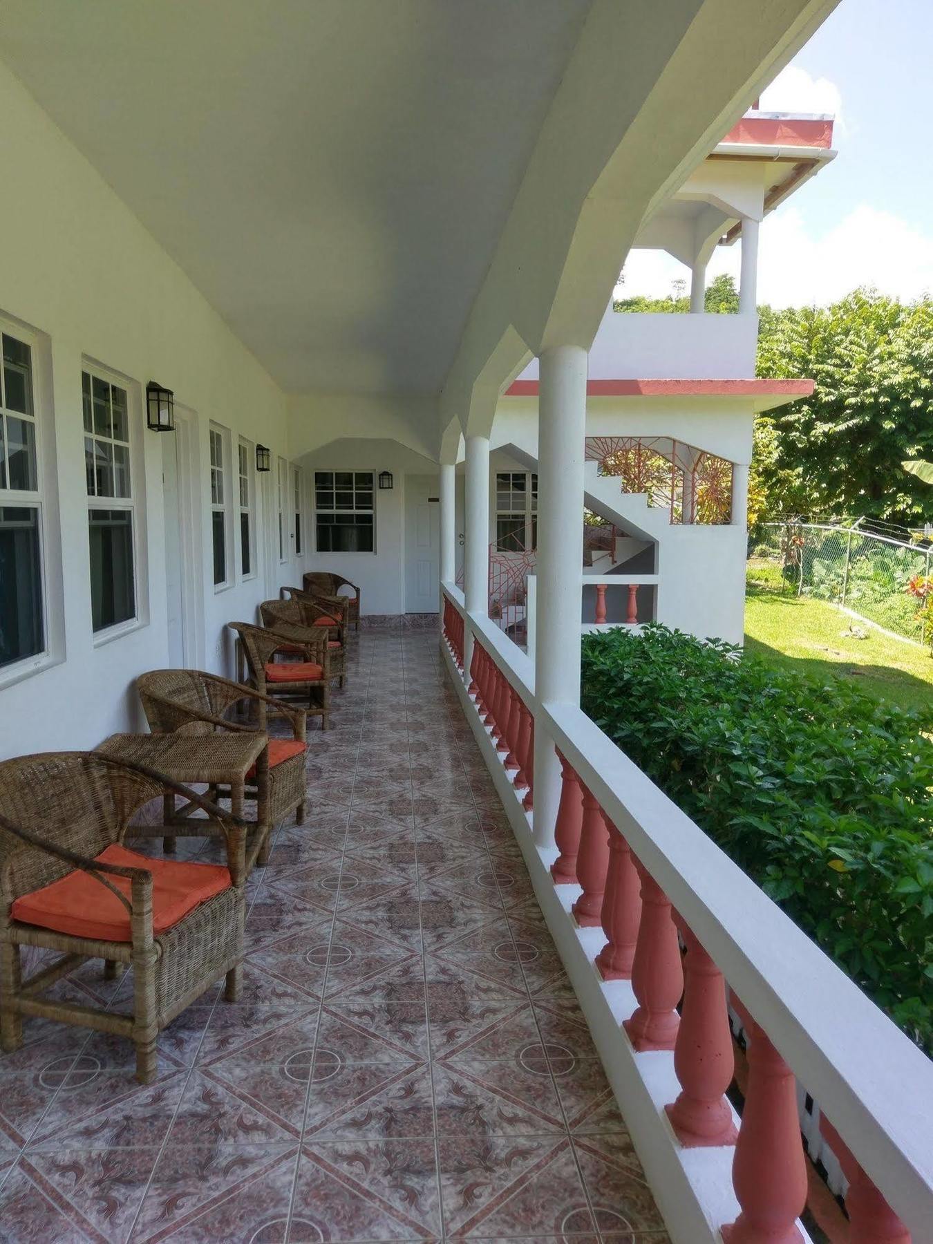 Polish Princess Guest House Port Antonio Kültér fotó