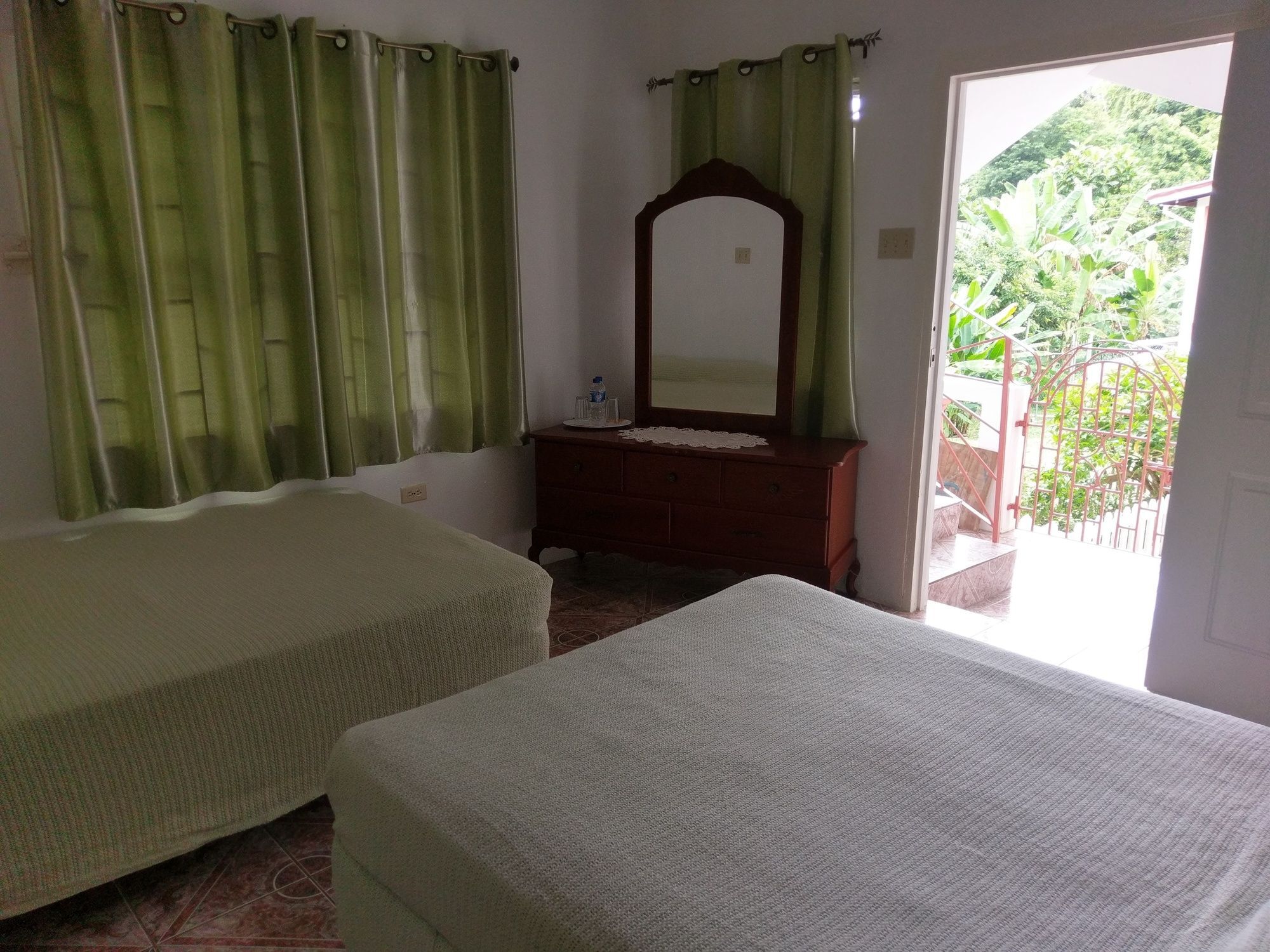 Polish Princess Guest House Port Antonio Kültér fotó